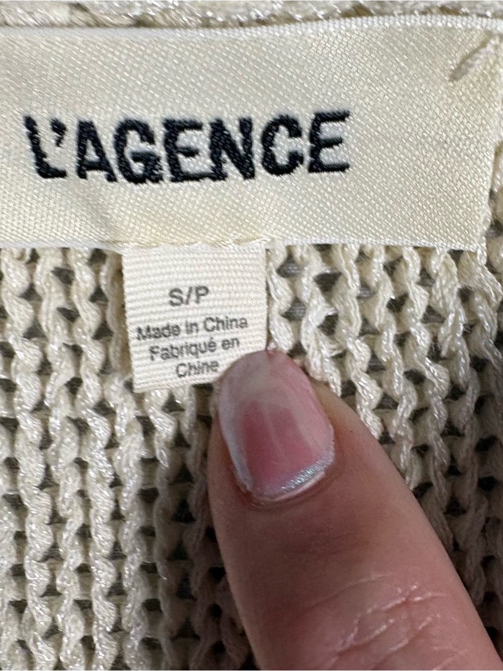 L'AGENCE Laura Cream Open-Knit Scoop Neck Drop Shoulder Sweater Size Small - Picture 4 of 11